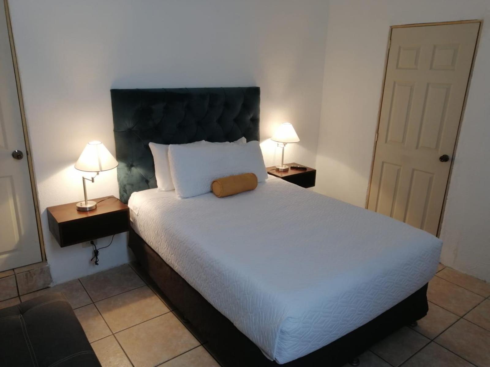 Global Airport Inn Free Shuttle Гватемала Экстерьер фото